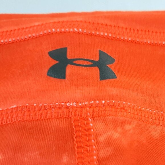 Under Armour 3/4 Active Wear Leggings - Picture 10 of 12